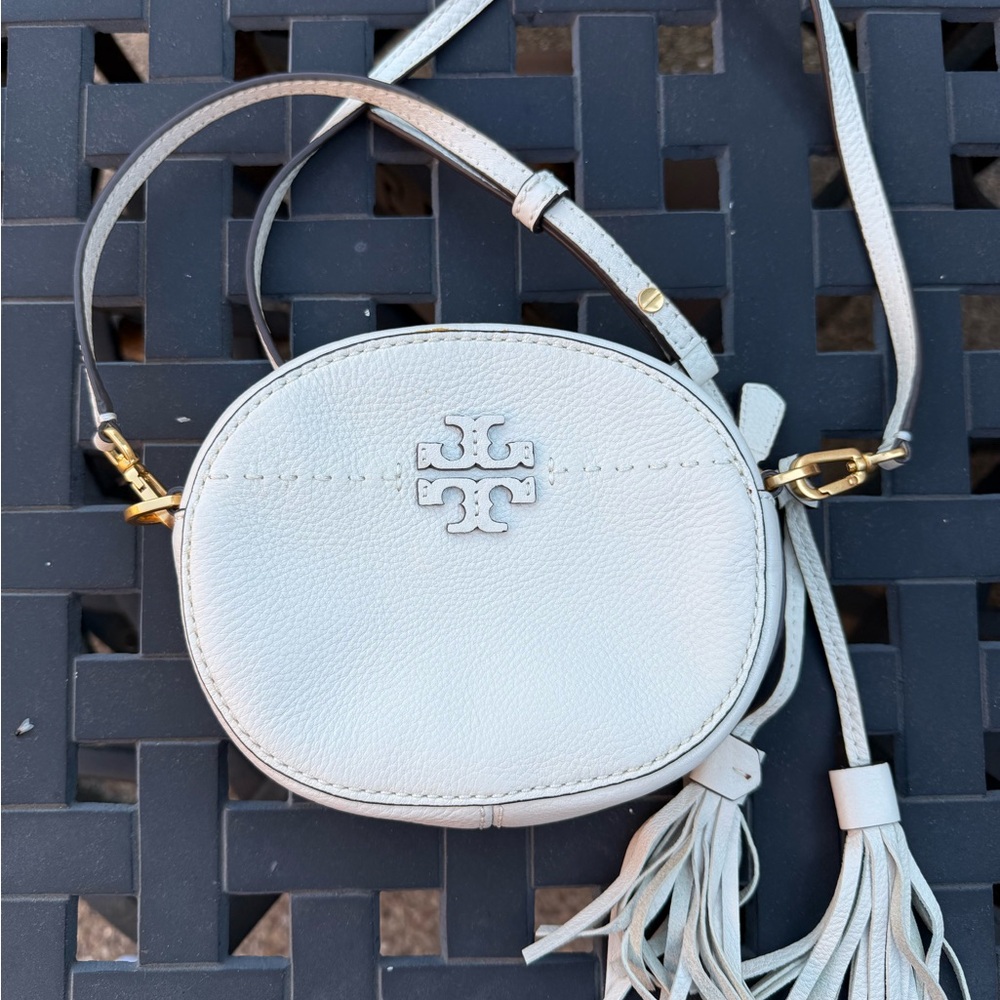 Tory Burch McGraw Crossbody Purse - Picture 10 of 11